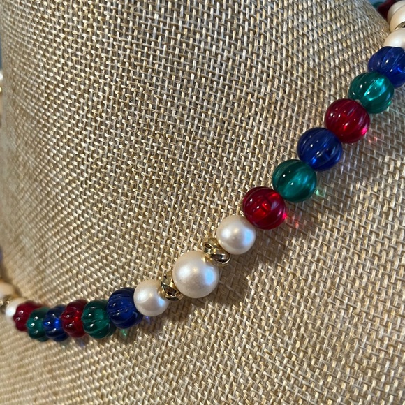 Avon Vintage Faux Pearl Beaded Multicolor Necklace 18 inch - Picture 8 of 16